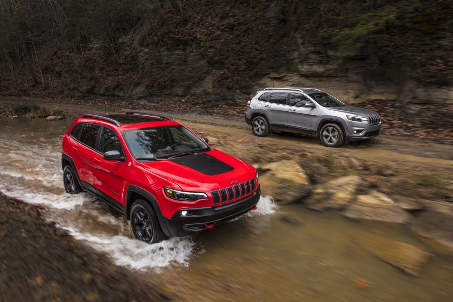  Jeep Cherokee Trailhawk (KL) 2018 года  (NA) (фото 41 из 49)